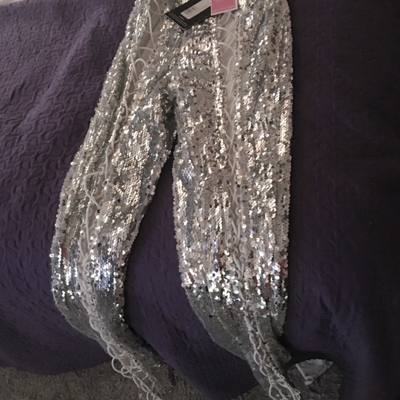 Pretty Little Thing Sequin Pant - Picture 7 of 8